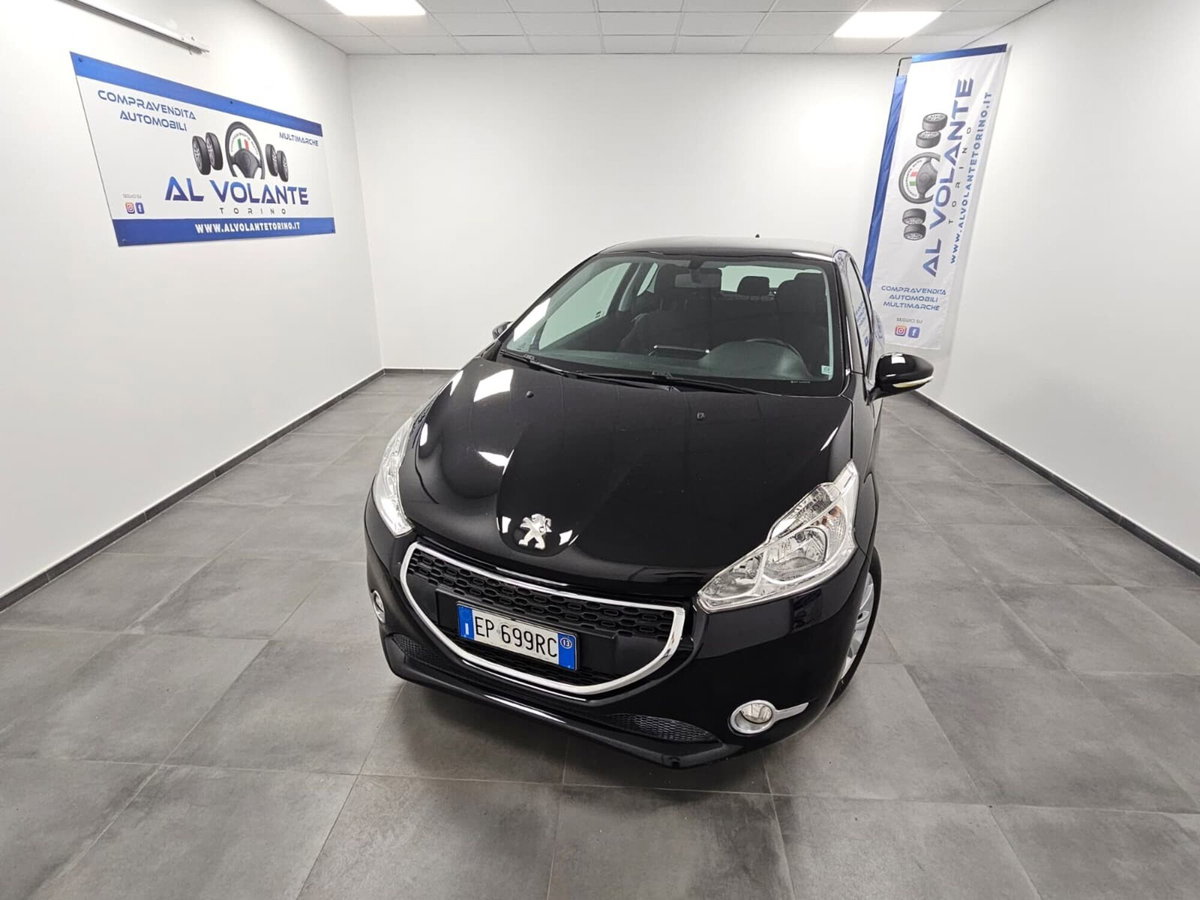 Peugeot 208 VTi 68 CV 3 porte Active (2)