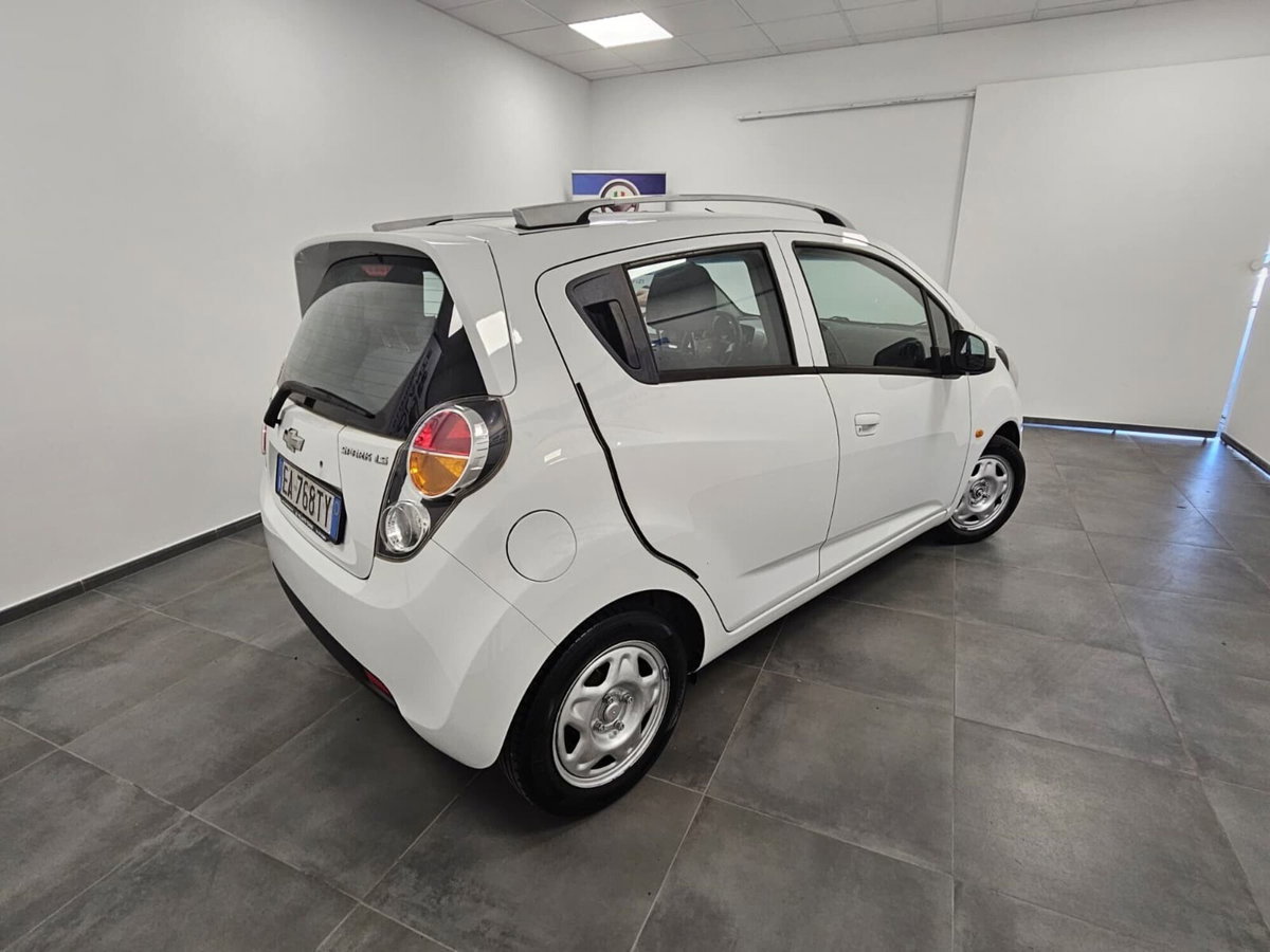 Chevrolet Spark 1.0 LS GPL Eco Logic (4)