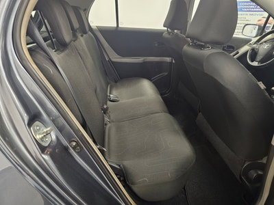 Toyota Yaris 1.0 5 porte (12)