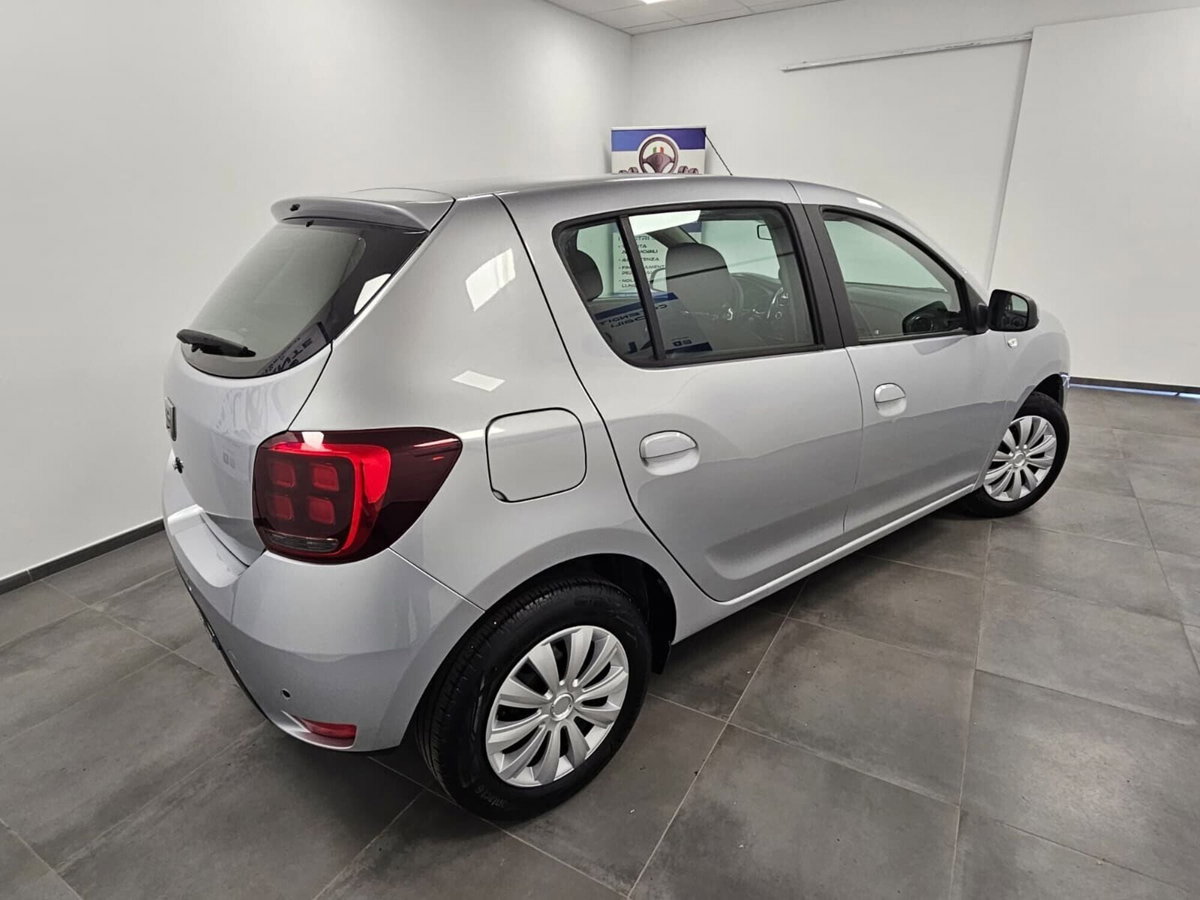 Dacia Sandero Streetway 1.0 SCe 75 CV S&S Comfort (4)