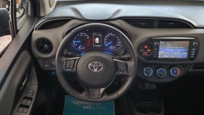 Toyota Yaris 1.0 5 porte Lounge (20)