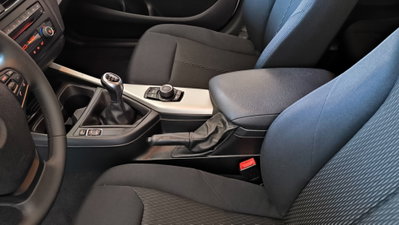 BMW Serie 1 116d 2.0 116CV cat 5 porte Attiva DPF (15)