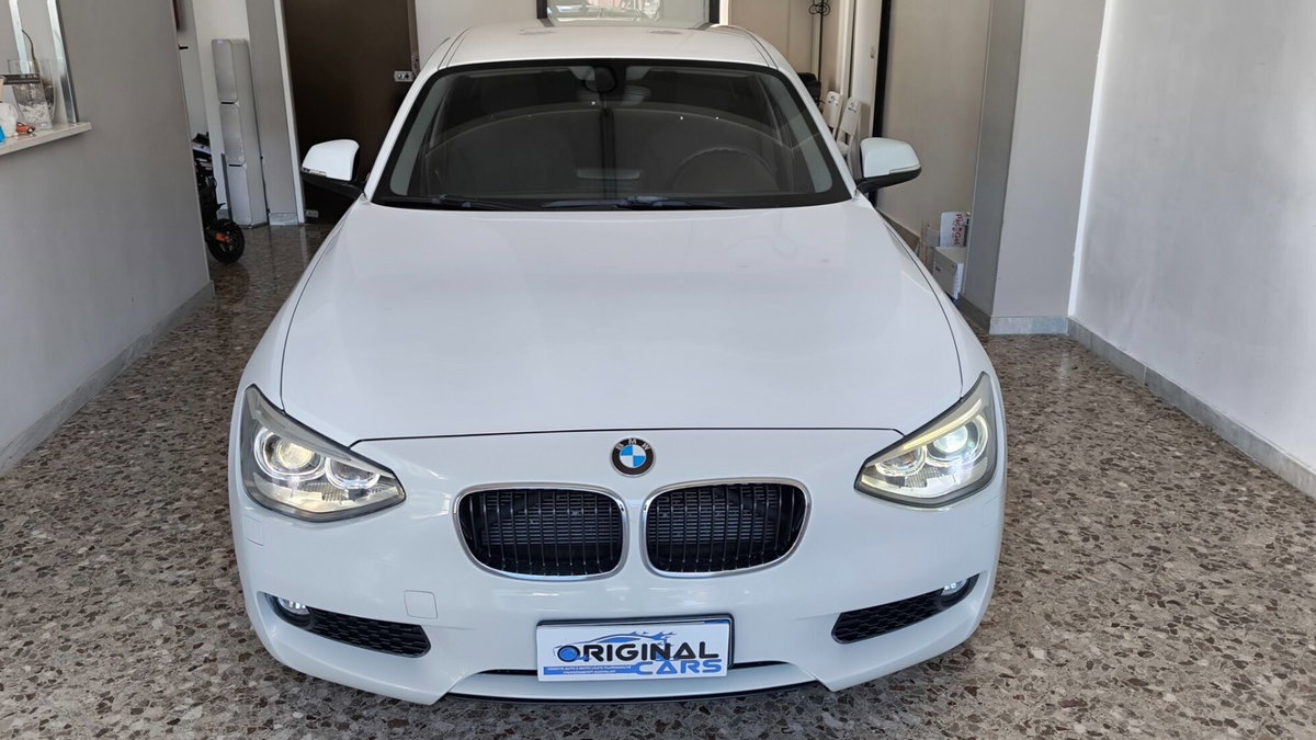 BMW Serie 1 116d 2.0 116CV cat 5 porte Attiva DPF (2)