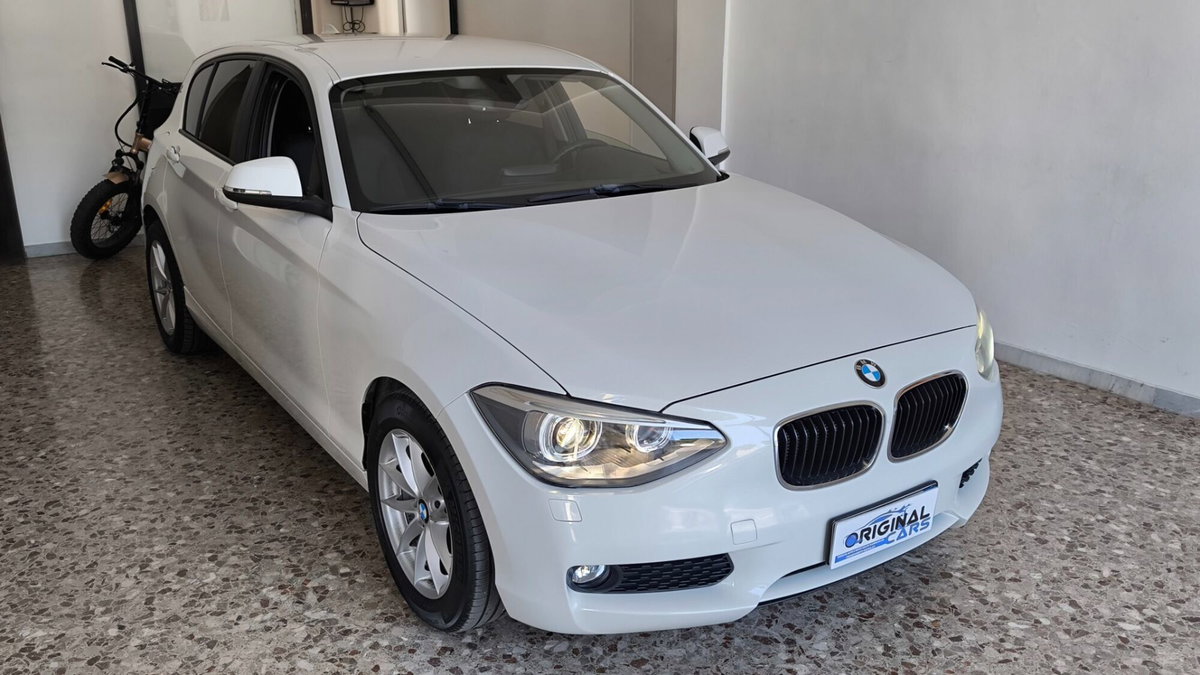 BMW Serie 1 116d 2.0 116CV cat 5 porte Attiva DPF (5)
