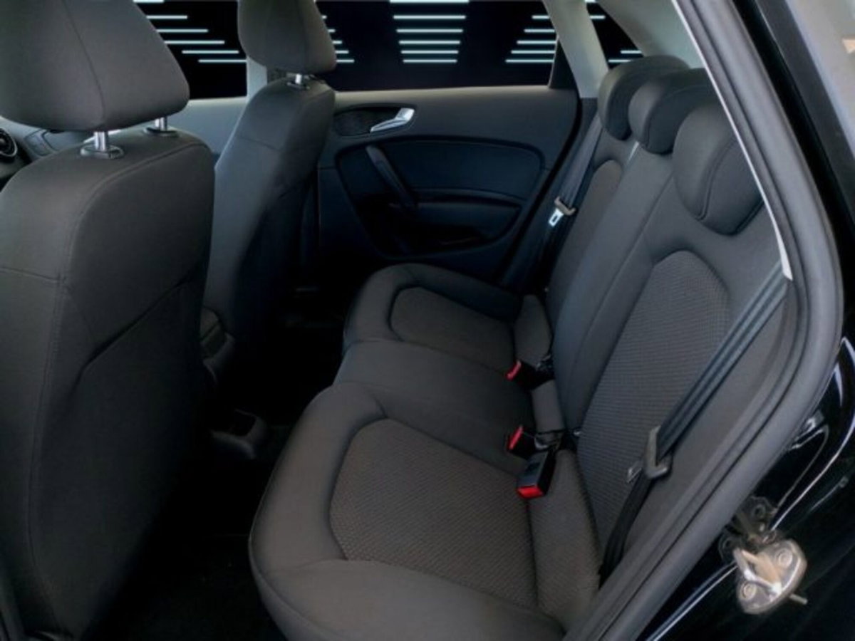 Audi A1 Sportback 1.6 TDI 116 CV (15)