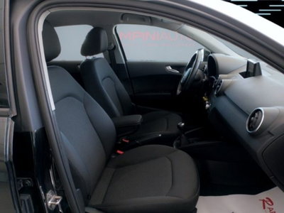 Audi A1 Sportback 1.6 TDI 116 CV (17)