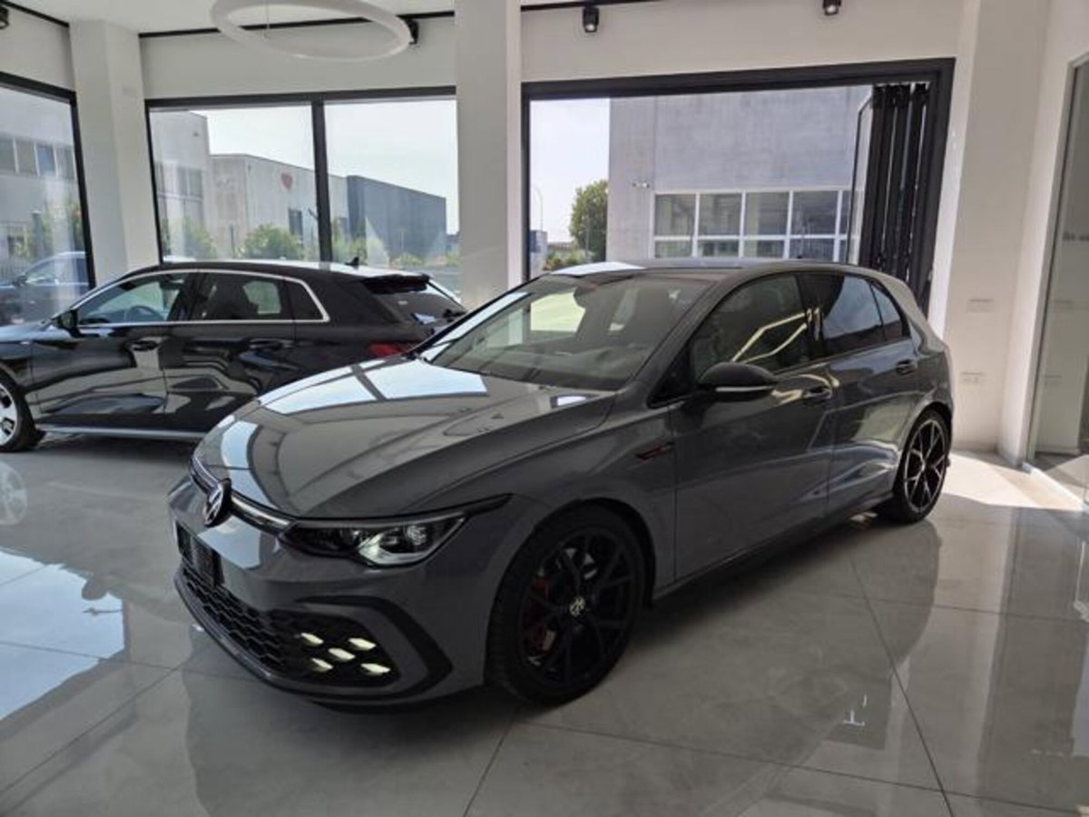 Volkswagen Golf 2.0 tsi GTI MT Ultimate 245cv (3)