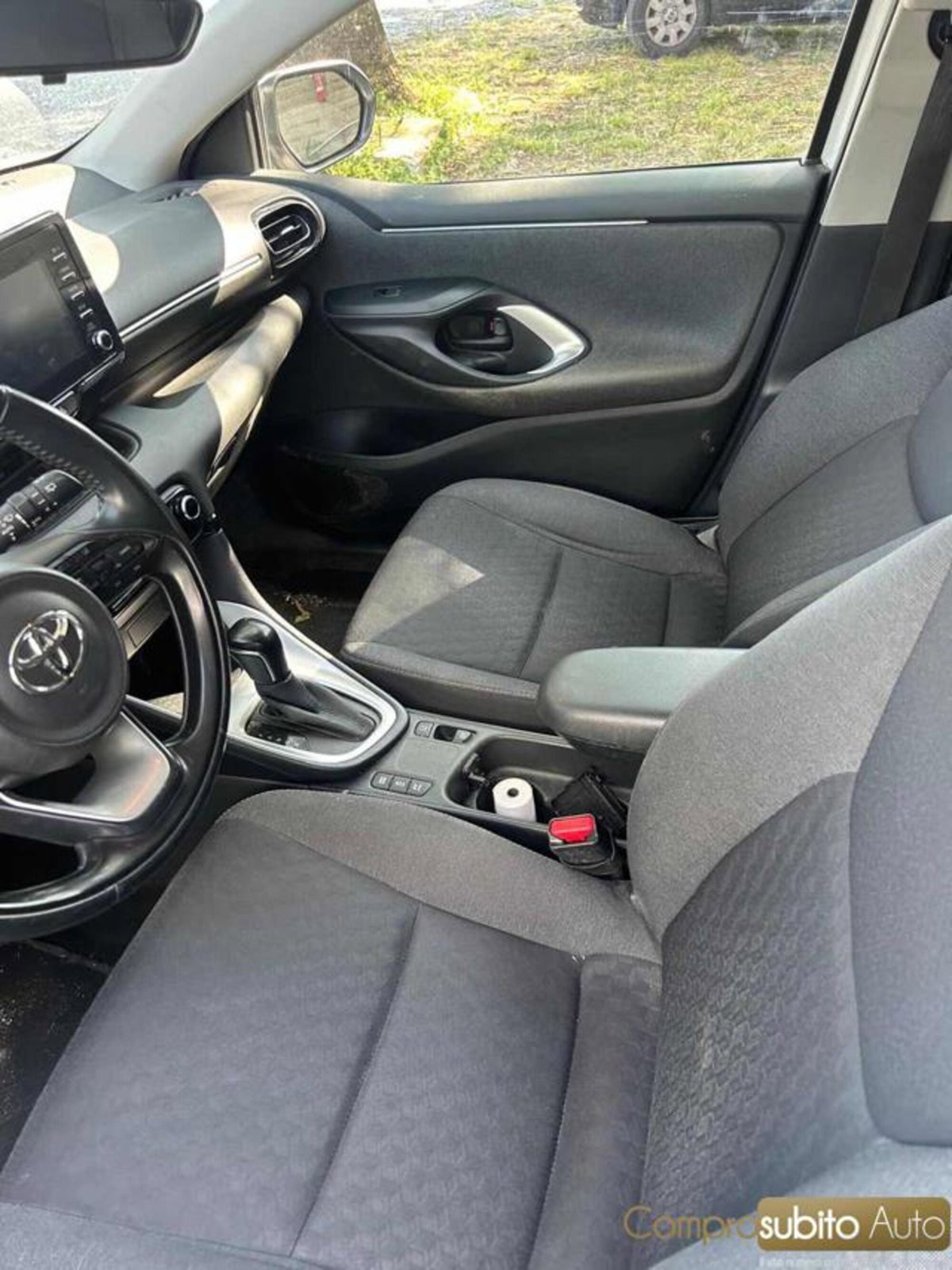Toyota Yaris Cross 1.5 Hybrid 5p. E-CVT Trend (8)