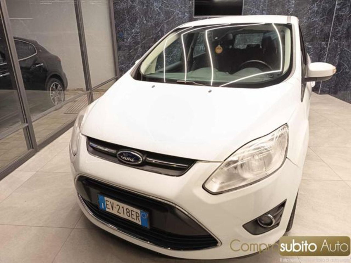 Ford C-Max 1.0 EcoBoost 125CV Start&Stop Titanium (3)