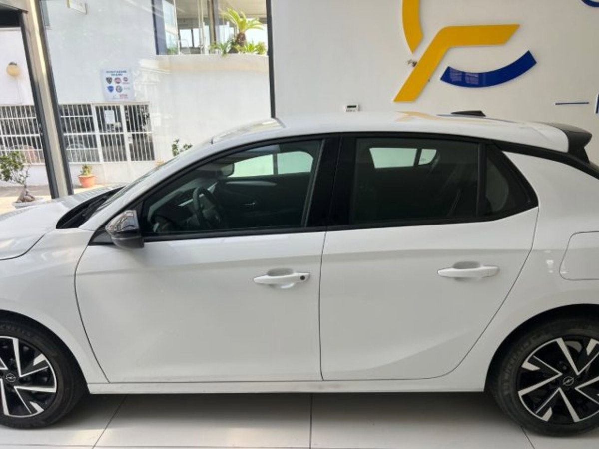 Opel Corsa 1.2 100 CV GS Line (13)