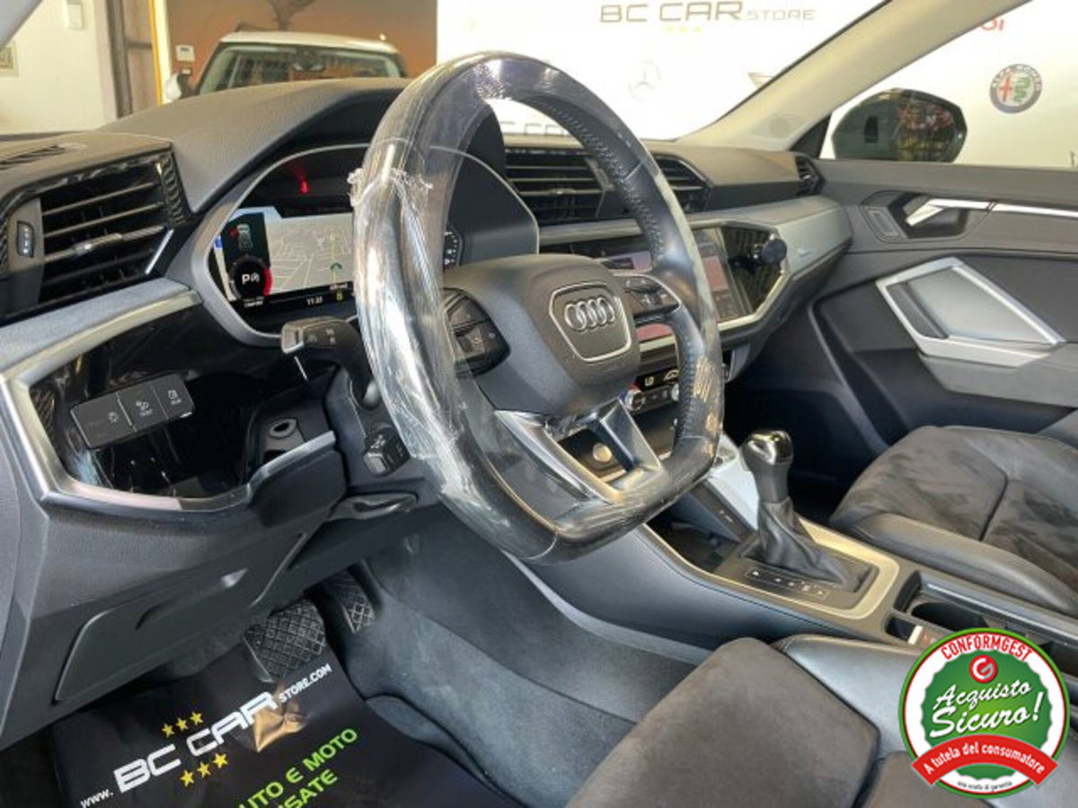 Audi Q3 35 TDI quattro S tronic Business (11)