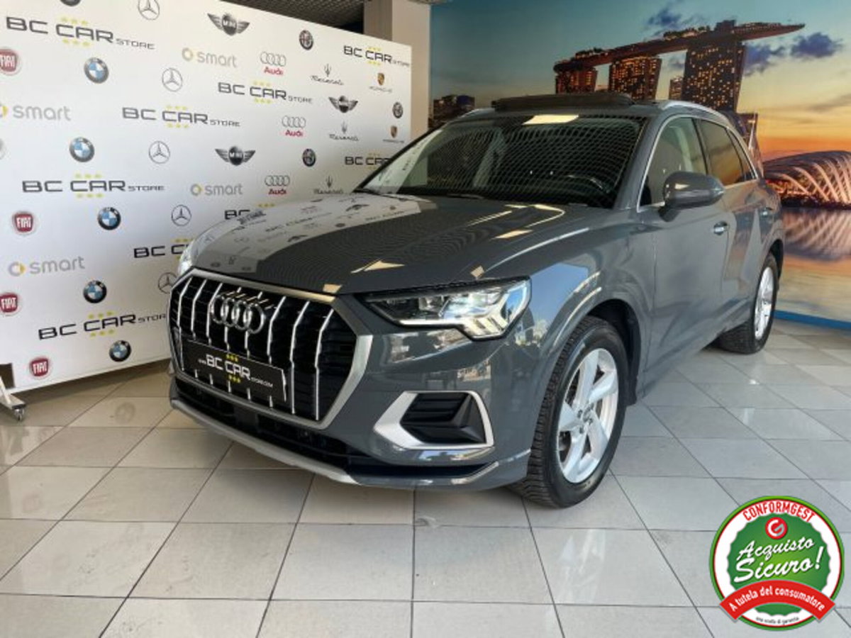 Audi Q3 35 TDI quattro S tronic Business (20)