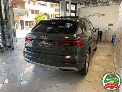Audi Q3 35 TDI quattro S tronic Business (4)