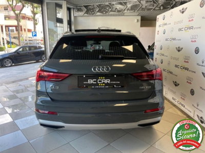 Audi Q3 35 TDI quattro S tronic Business (5)
