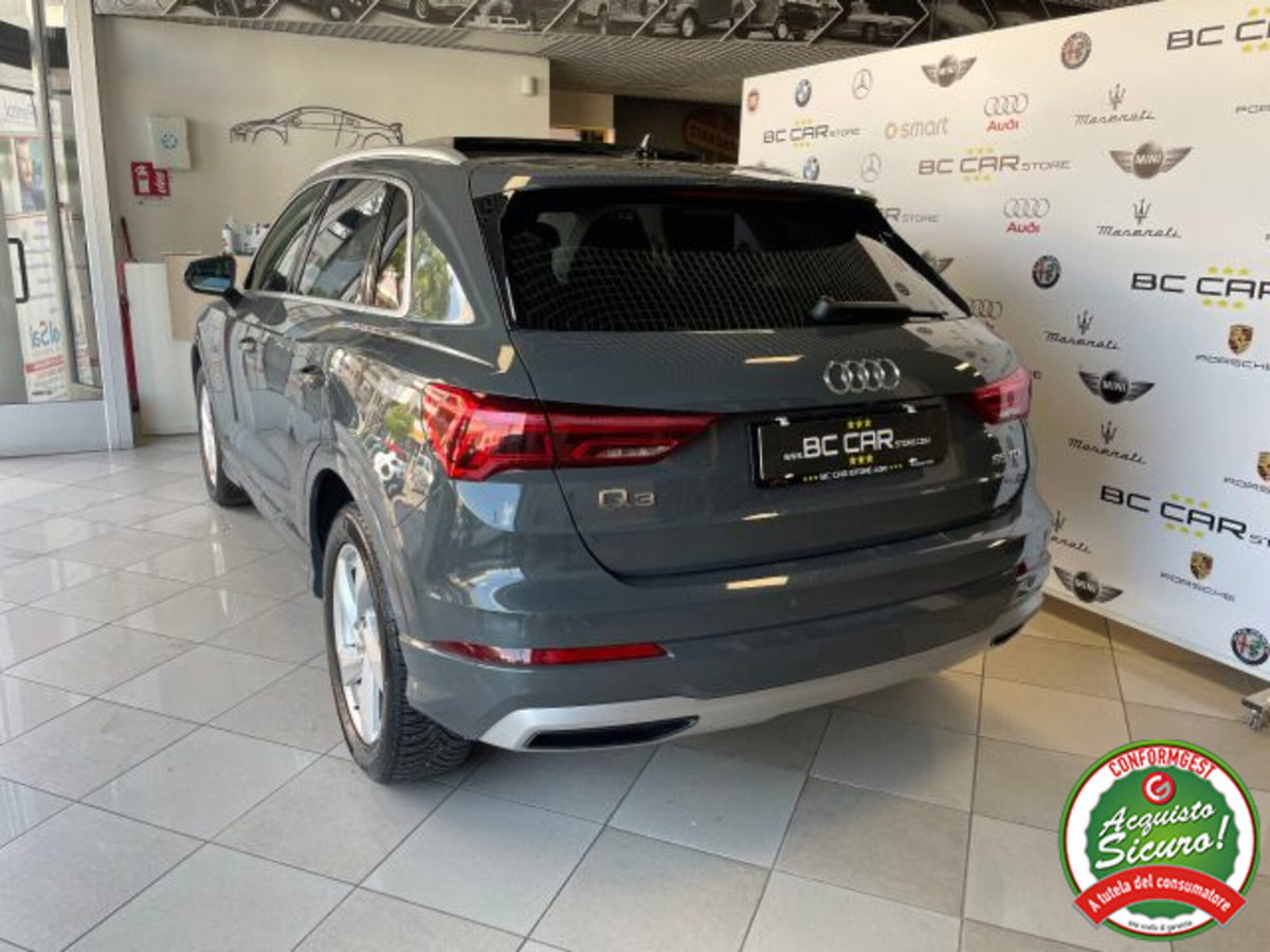 Audi Q3 35 TDI quattro S tronic Business (6)