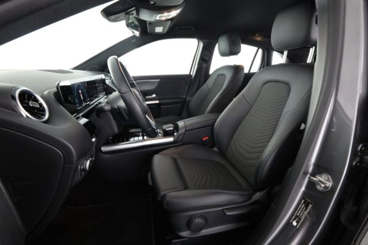 Mercedes-Benz CLA Shooting Brake 220 d Automatic 4Matic Shooting Brake Sport (2)