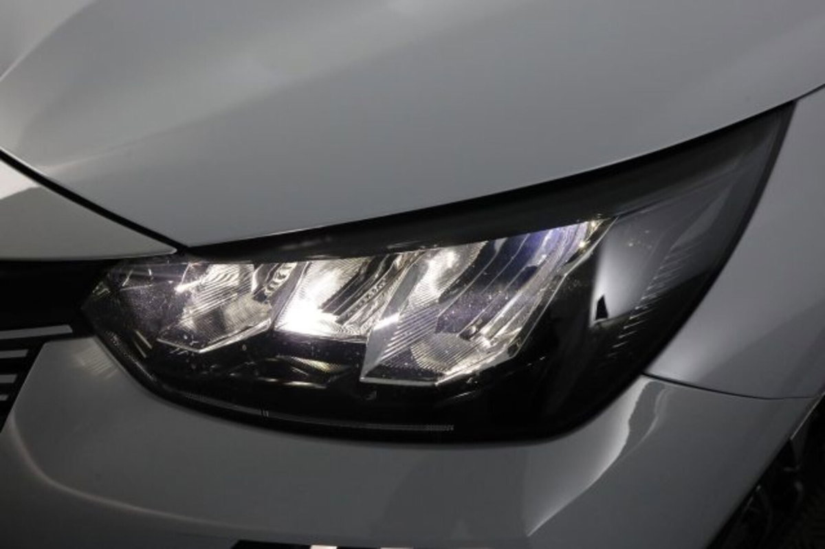 Peugeot 208 PureTech 100 Stop&Start 5 porte Allure (9)