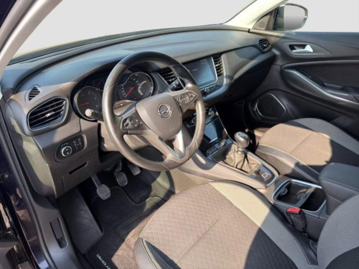 Opel Grandland X 1.6 diesel Ecotec Start&Stop Innovation (9)