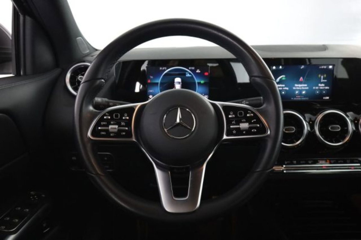 Mercedes-Benz CLA Shooting Brake 220 d Automatic 4Matic Shooting Brake Sport (5)
