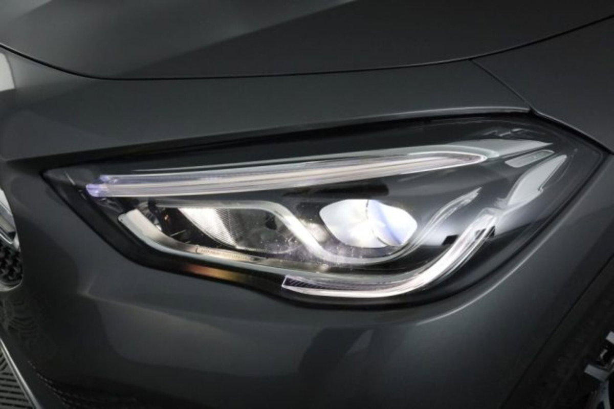 Mercedes-Benz CLA Shooting Brake 220 d Automatic 4Matic Shooting Brake Sport (9)