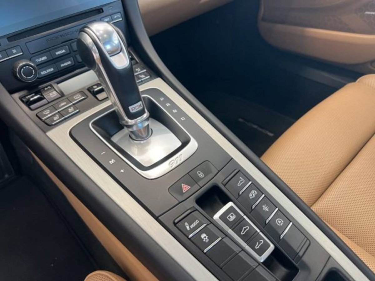 Porsche 911 Coupé 3.0 Carrera 4 GTS (16)