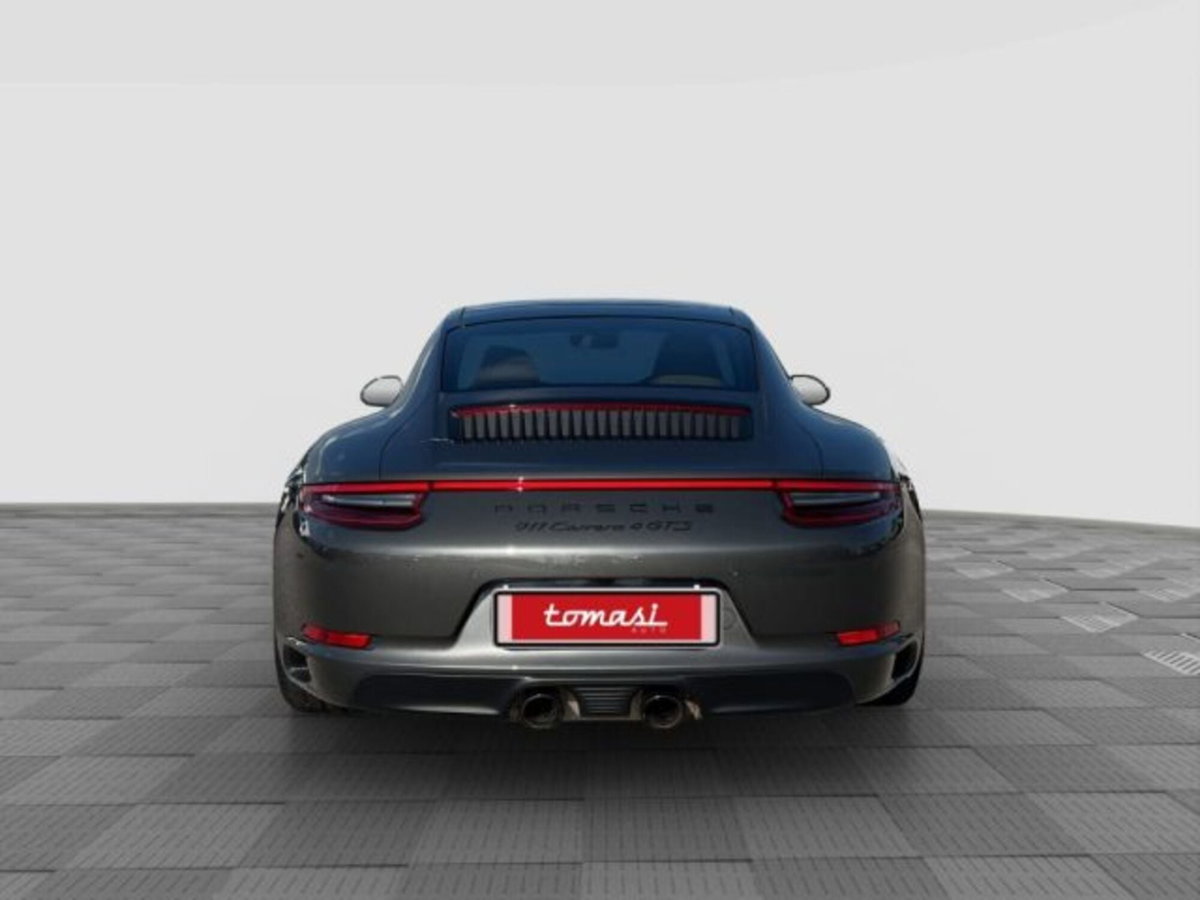 Porsche 911 Coupé 3.0 Carrera 4 GTS (4)
