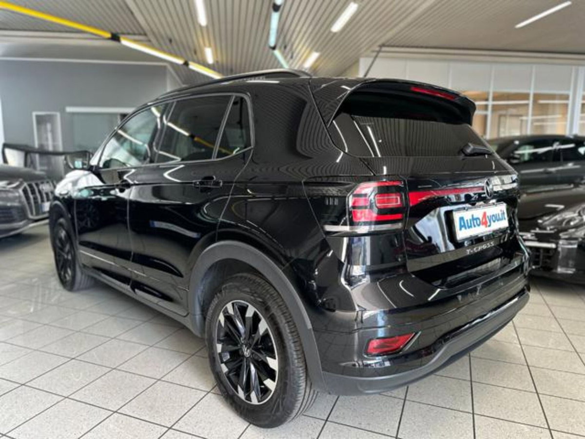 Volkswagen T-Cross 1.0 TSI Sport (4)