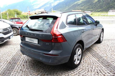 Volvo XC60 B4 (d) AWD automatico Ultimate Bright (4)