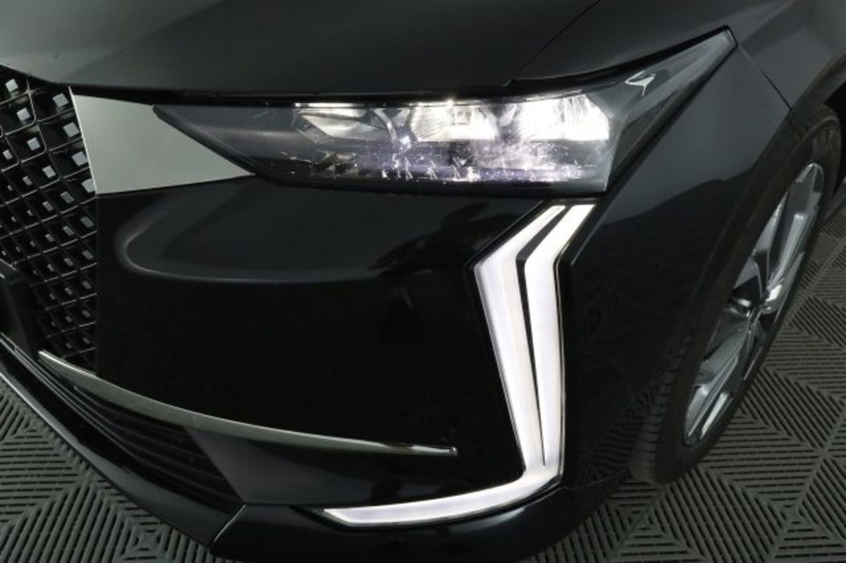 Ds DS 4 DS 4 PureTech 130 aut. Cross Trocadero (9)