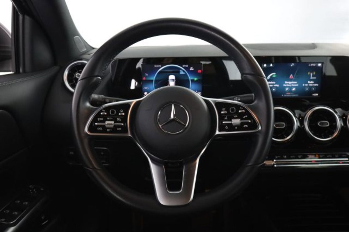 Mercedes-Benz CLA Shooting Brake 220 d Automatic 4Matic Shooting Brake Sport (5)