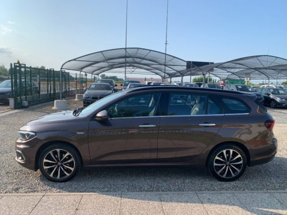 Fiat Tipo Station Wagon Tipo 1.6 Mjt S&S SW Lounge (2)