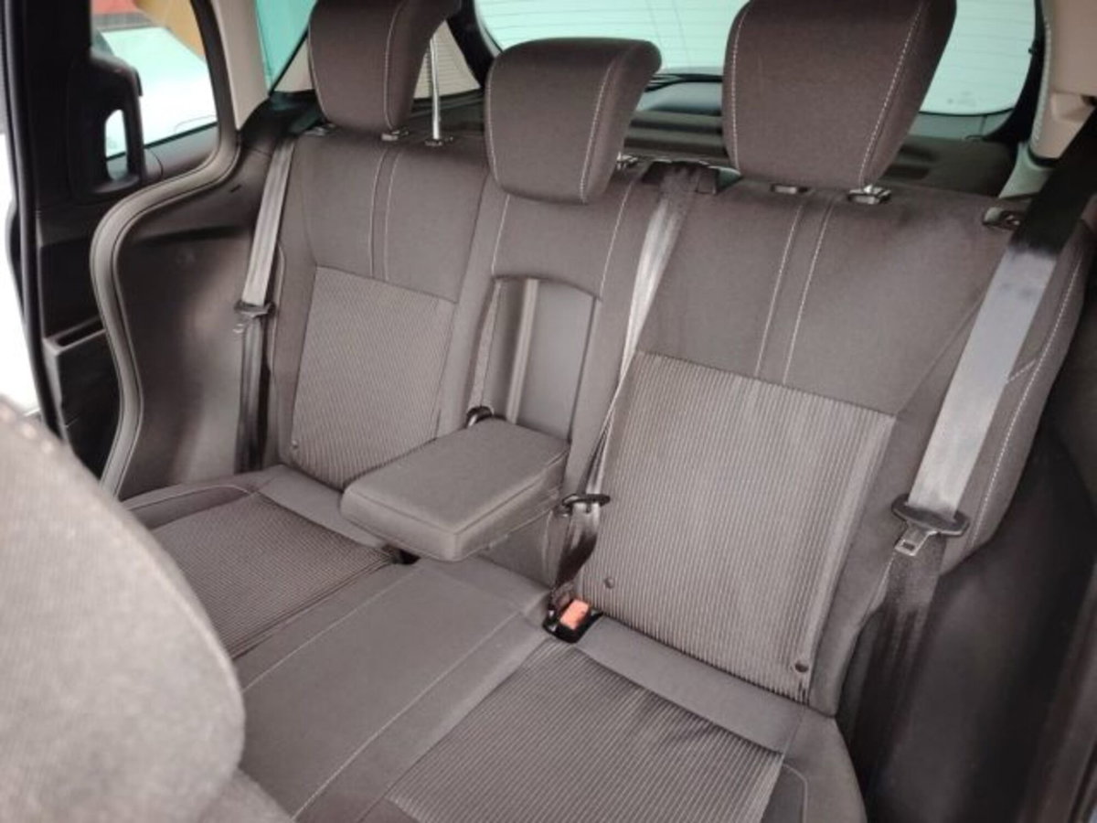 Ford B-Max B-Max 1.6 TDCi 95 CV Titanium (17)