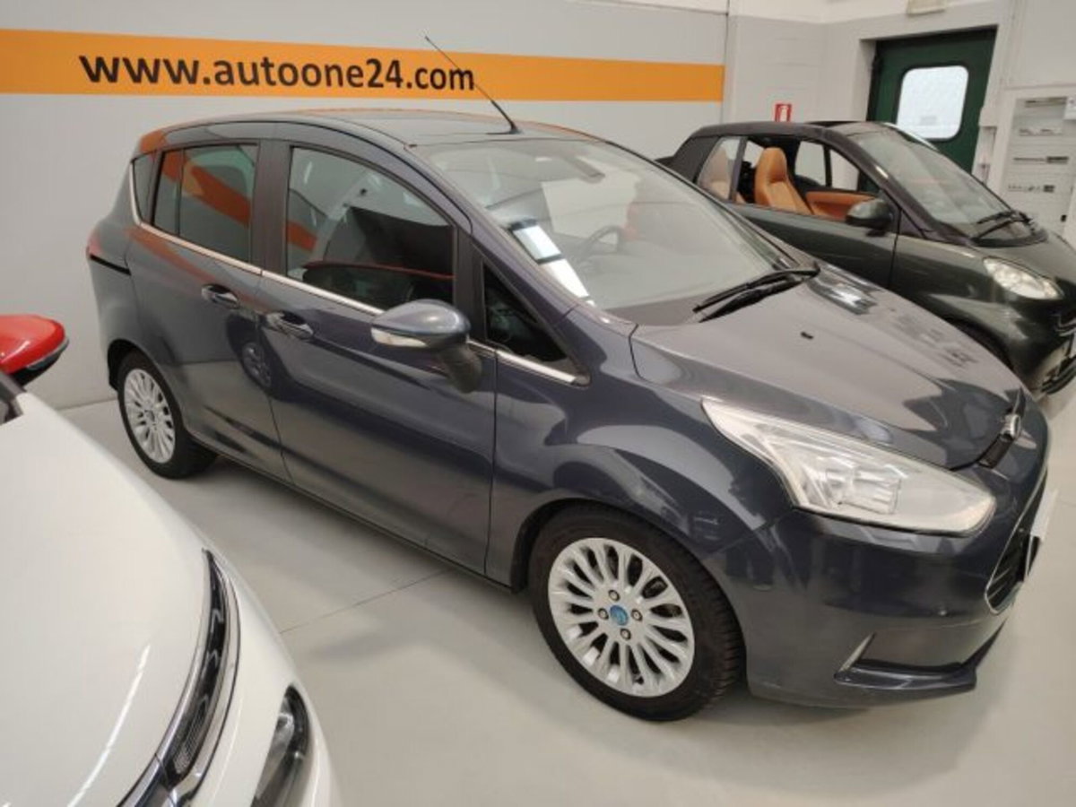 Ford B-Max B-Max 1.6 TDCi 95 CV Titanium (2)