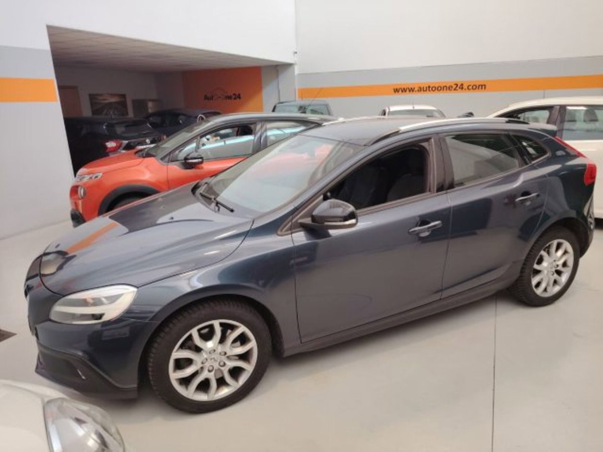 Volvo V40 Cross Country T3 Geartronic Style Plus (5)