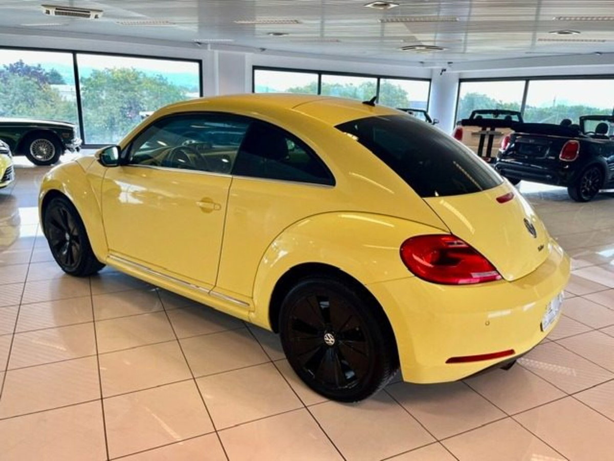 Volkswagen Maggiolino 1.2 TSI Design (10)