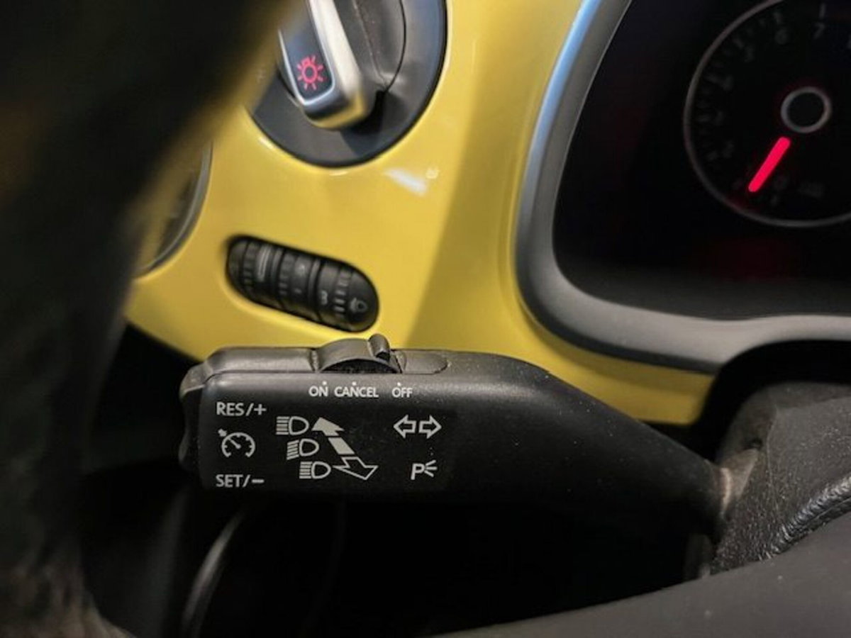 Volkswagen Maggiolino 1.2 TSI Design (15)