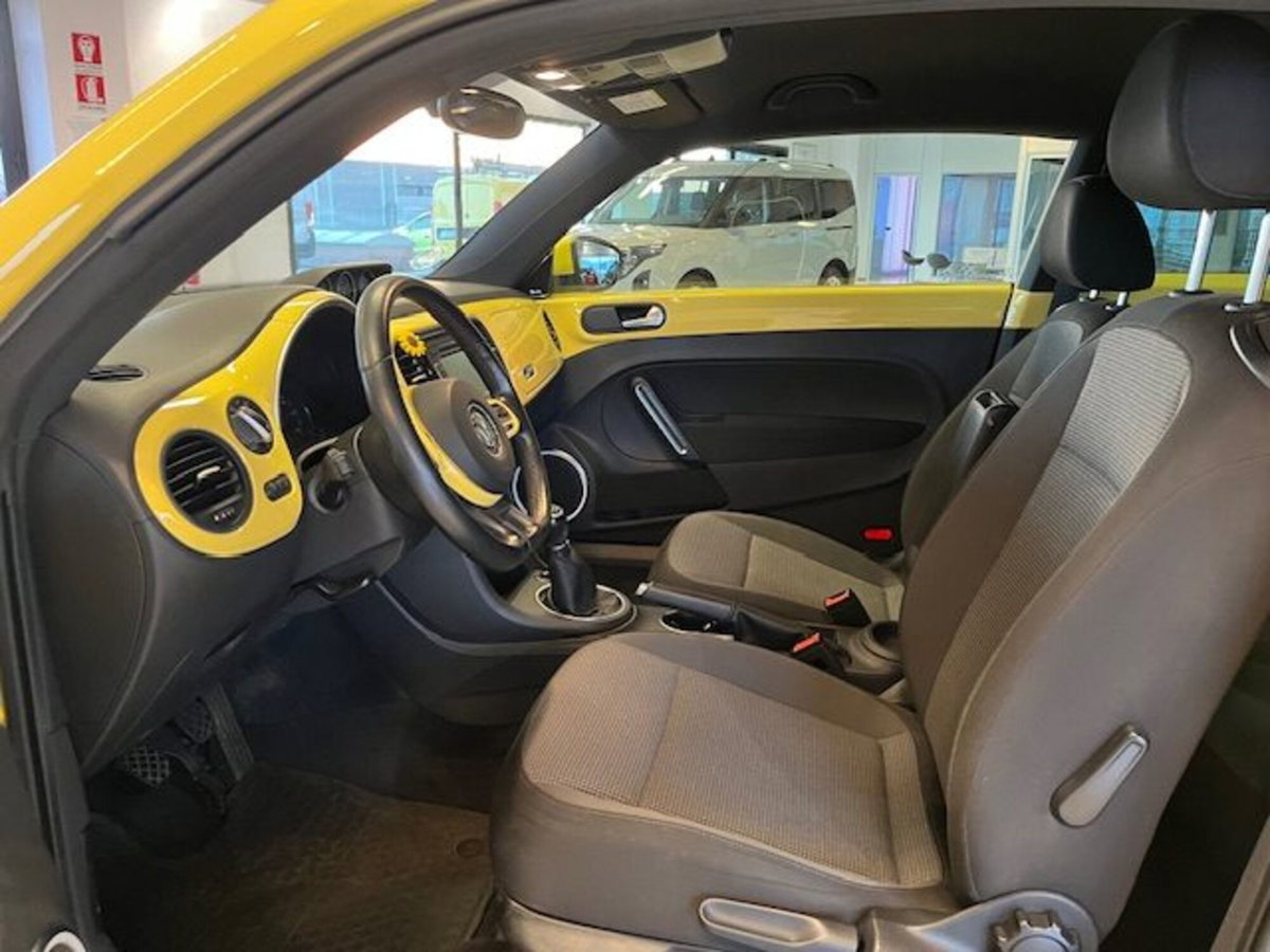 Volkswagen Maggiolino 1.2 TSI Design (5)