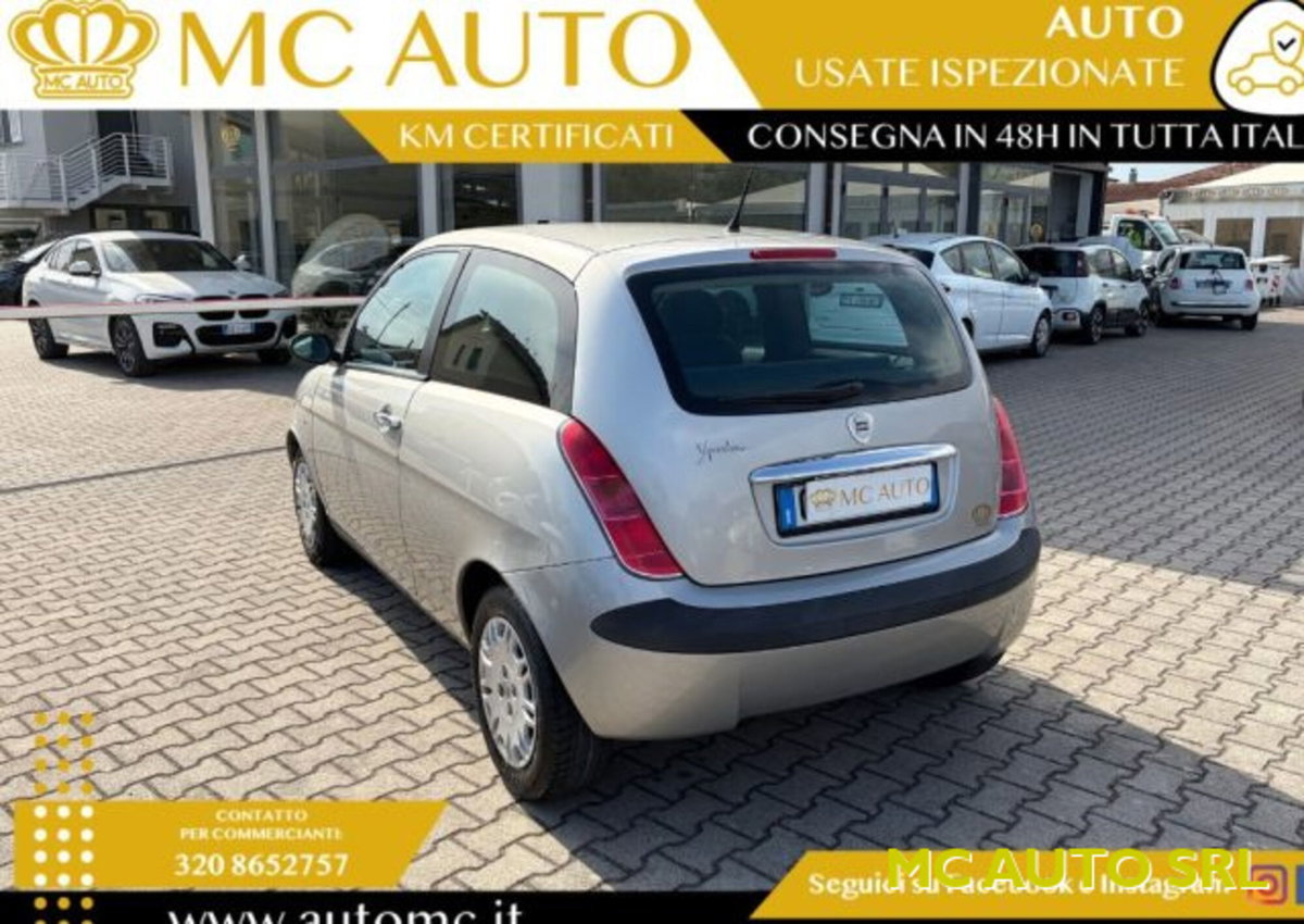 Lancia Ypsilon 1.2 (4)