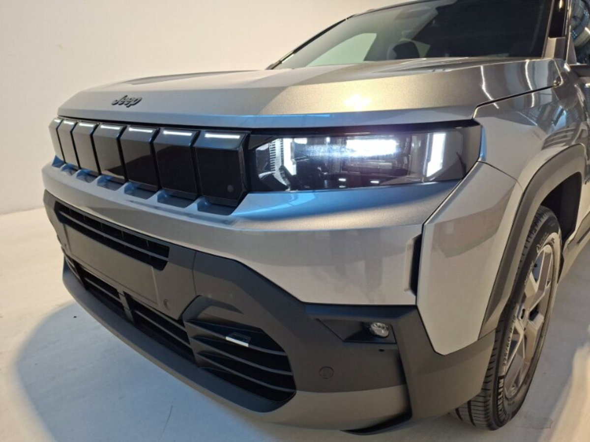 Jeep Compass 1.2 turbo 48V e-hybrid Summit fwd 145cv edct6 (9)