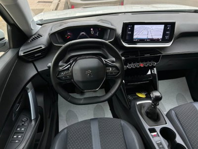 Peugeot 2008 BlueHDi 100 S&S Allure Navi Pack (12)