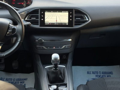 Peugeot 308 SW BlueHDi 120 S&S EAT6 GT Line (16)