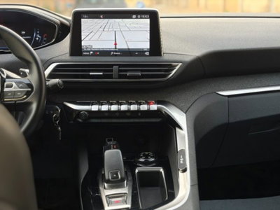 Peugeot 3008 BlueHDi 130 S&S EAT8 Allure Pack (16)
