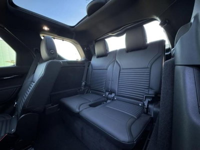 Land Rover Discovery 3.0D I6 249 CV AWD Auto R-Dynamic S (8)