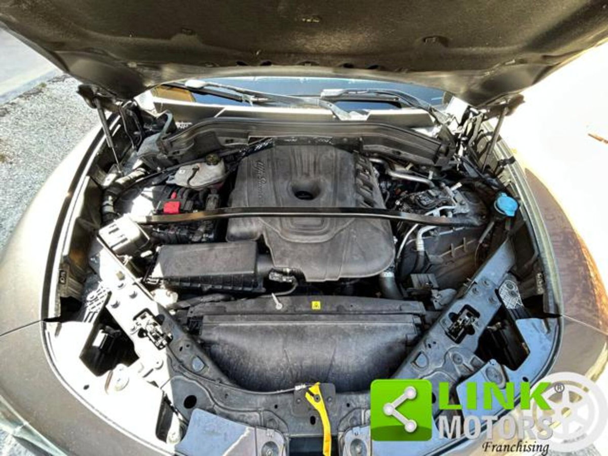 Alfa Romeo Stelvio Stelvio 2.2 Turbodiesel 190 CV AT8 Q4 Sprint (18)