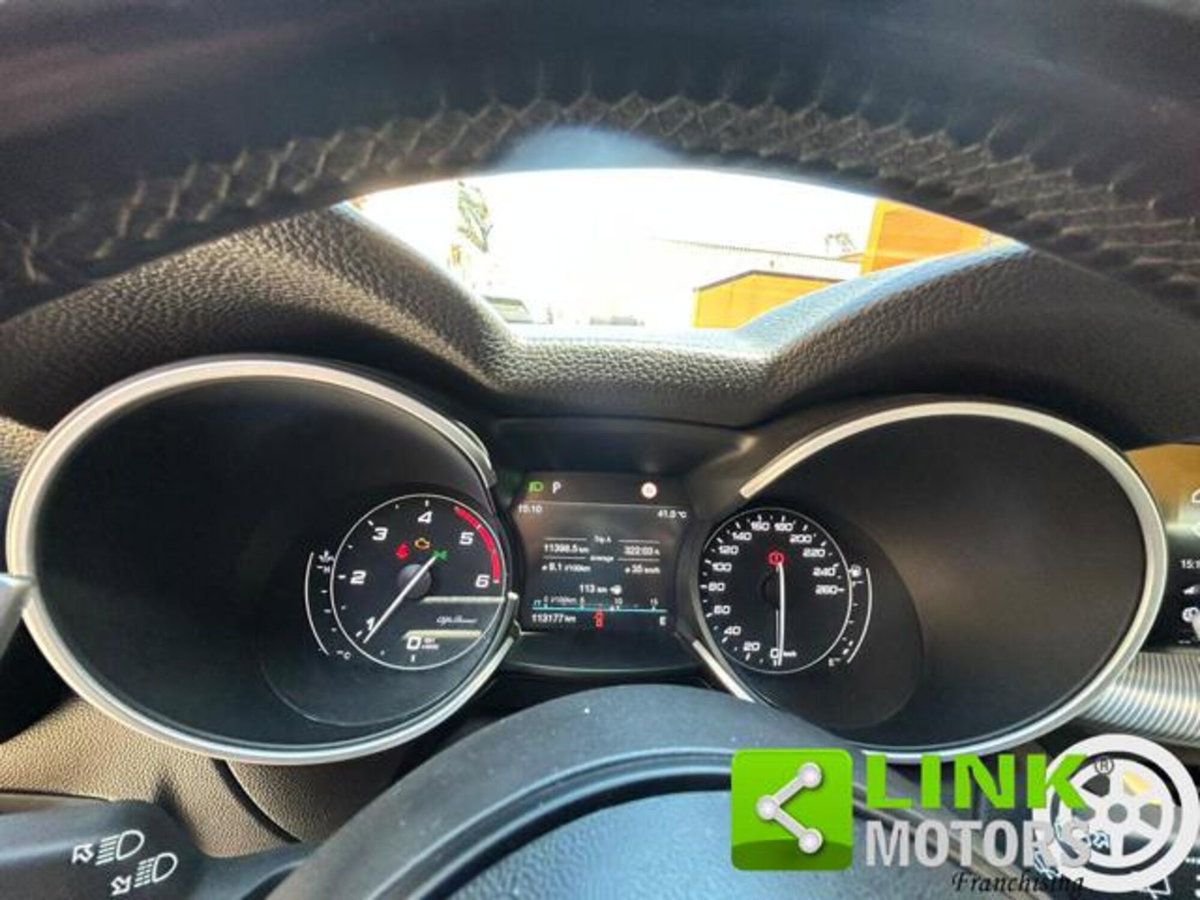 Alfa Romeo Stelvio Stelvio 2.2 Turbodiesel 190 CV AT8 Q4 Sprint (4)