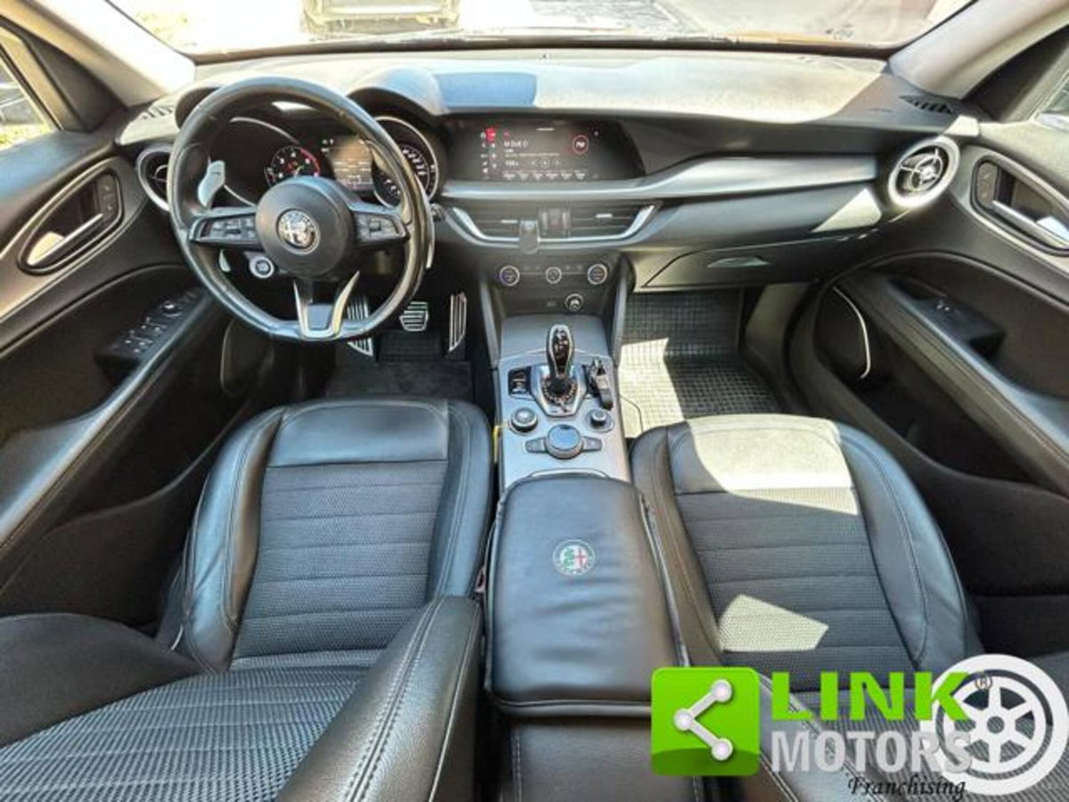 Alfa Romeo Stelvio Stelvio 2.2 Turbodiesel 190 CV AT8 Q4 Sprint (8)
