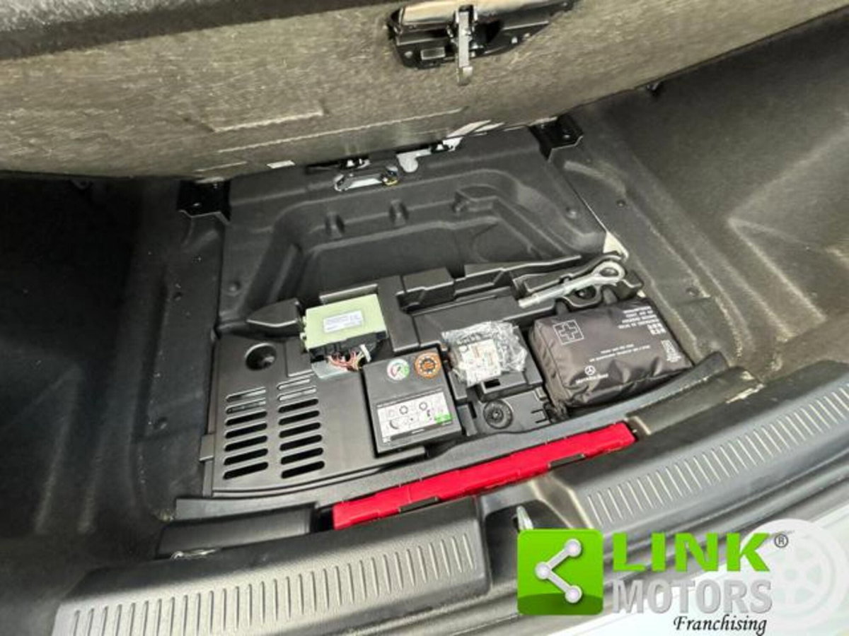 Mercedes-Benz Classe A 180 d Progressive Advanced Plus auto (16)