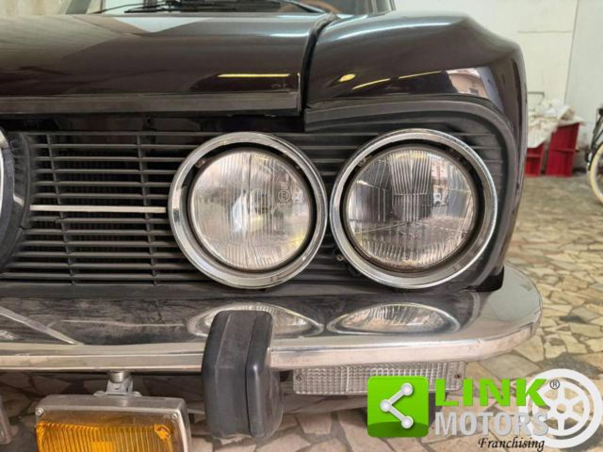 Alfa Romeo Giulia 2.0 Turbo 200 CV AT8 Super (6)