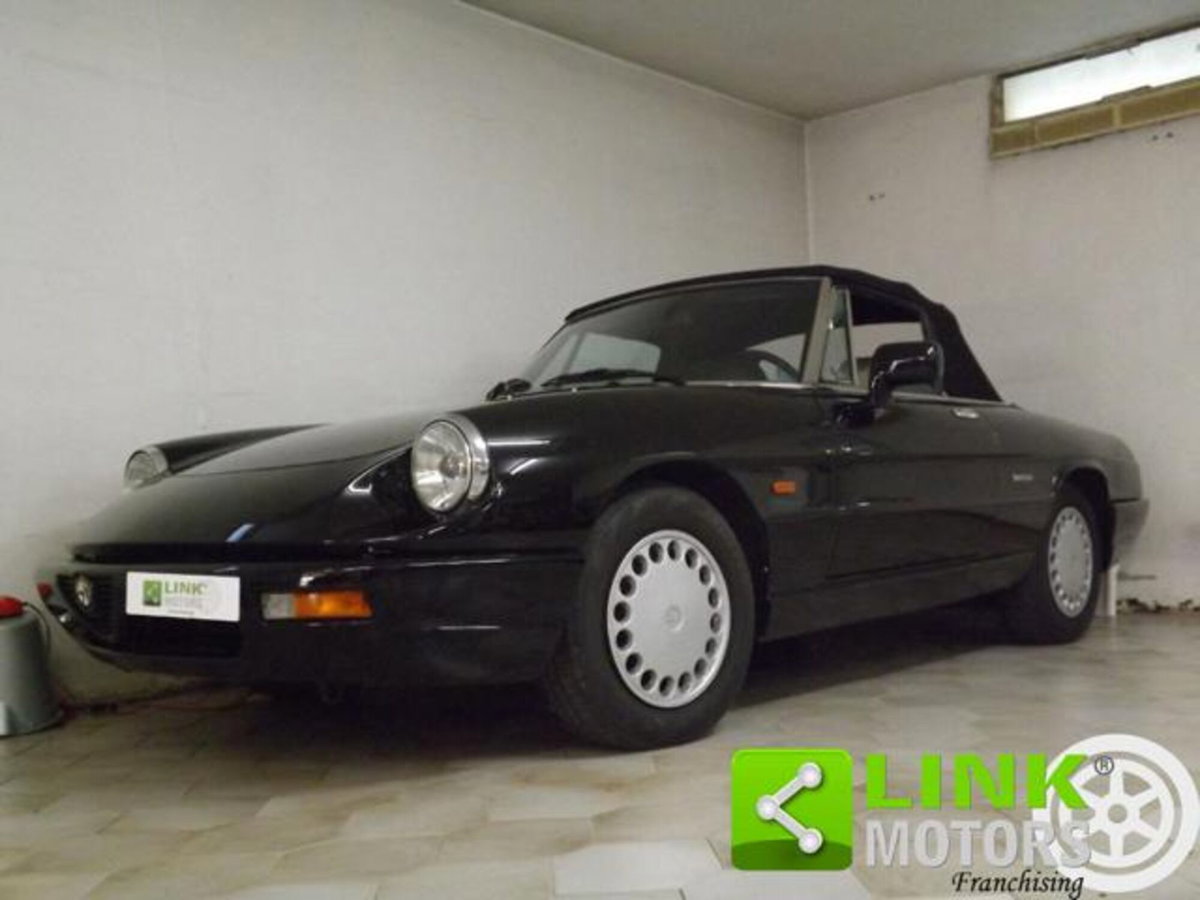 Alfa Romeo Spider 1.6 (2)