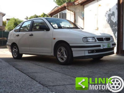SEAT Cordoba cat 4 porte GLX (3)